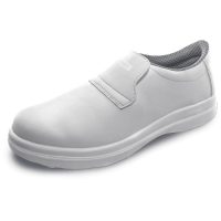 26 - Papucs, klumpa, mokaszin